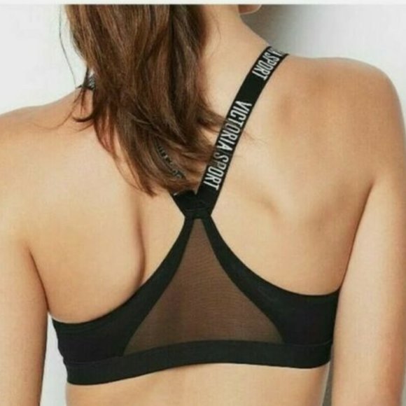 Victoria's Secret Other - Victoria Secret Incredible Lightweight Sports Bra